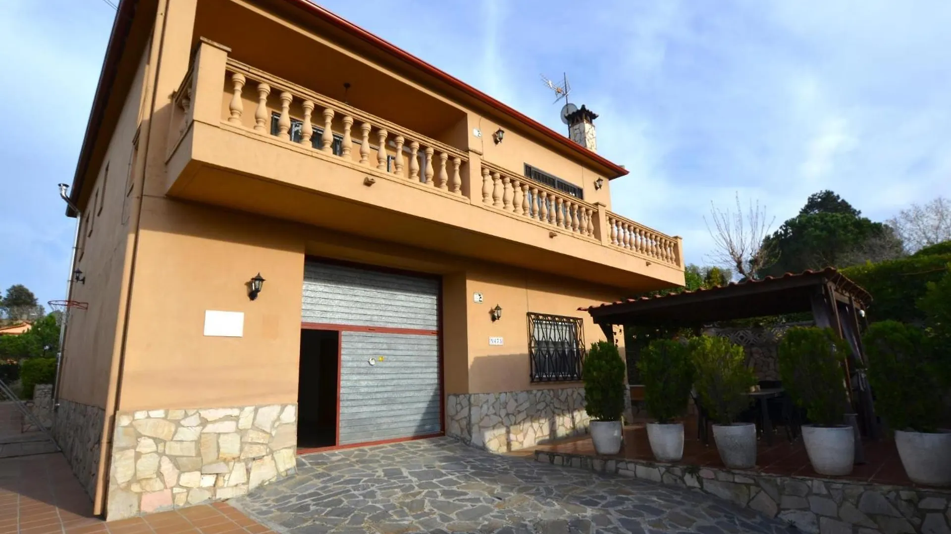 Villa Pelican 8 People 8 Kms Lloret De Mar Massanet De La Selva