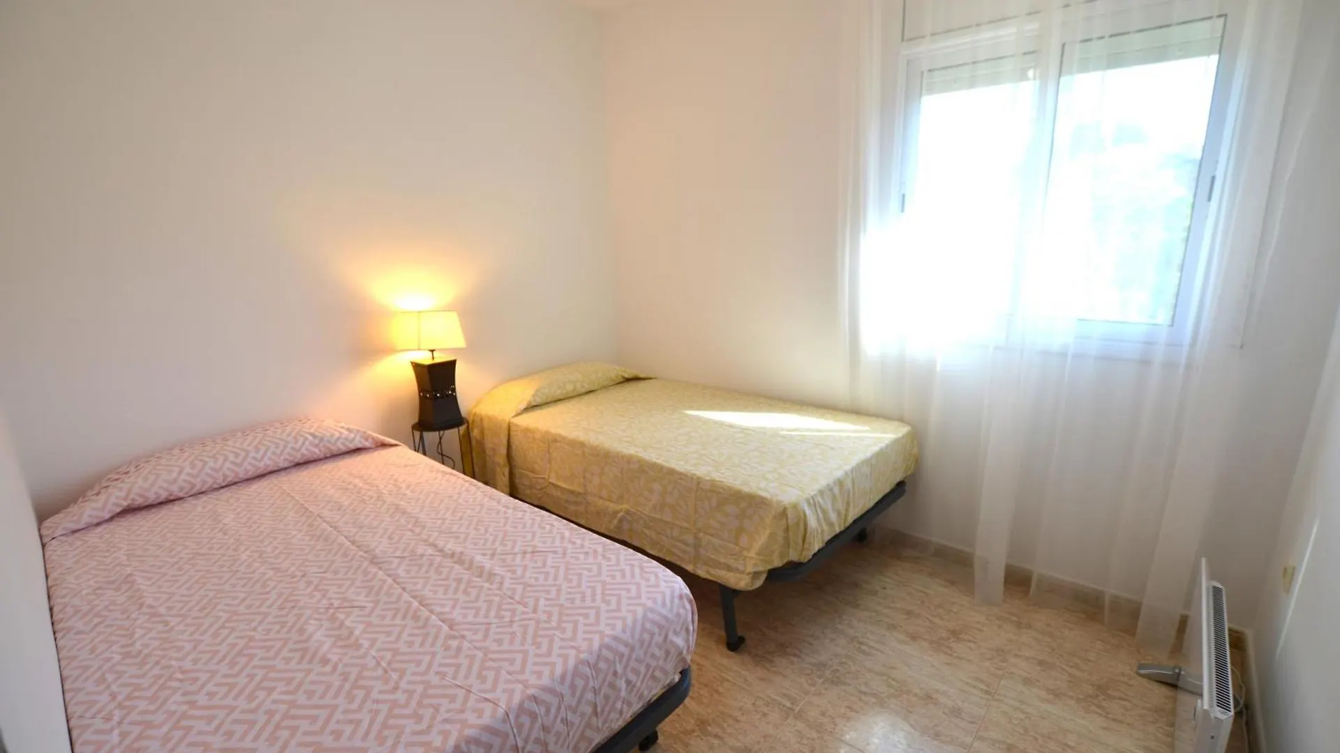 Villa Pelican 8 People 8 Kms Lloret De Mar Massanet De La Selva